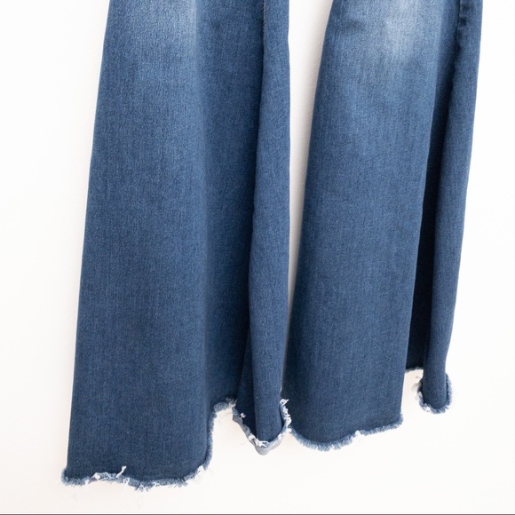 FREE PEOPLE Just Float On Flare Jeans Size 24 - Picture 4 of 11